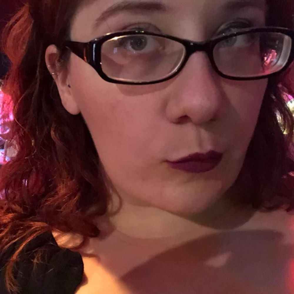 Meet your Posher, Nora